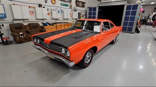 1969 Road Runner Parked in 1980 Gets a Refresh for the Summer, Original Owner Has Big Plans