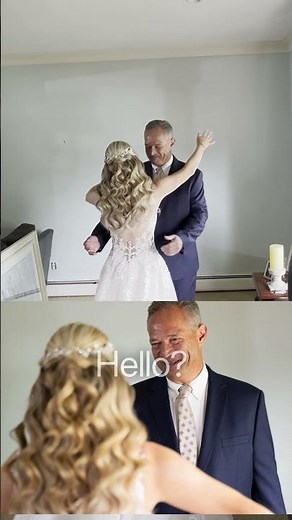An emotional first look with the father of the bride on her wedding day
