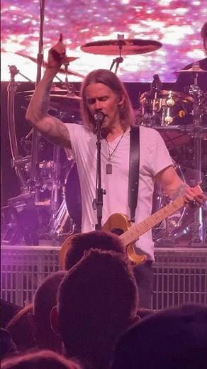 Alter Bridge “Blackbird” live @ Fillmore Detroit MI May 2026 ‪@joeEbravo‬