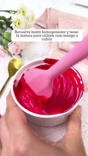 TUTORIAL ROJO INTENSO EN BUTTERCREAM ❤️ Vainilla Cakes by Luisa Quiroz