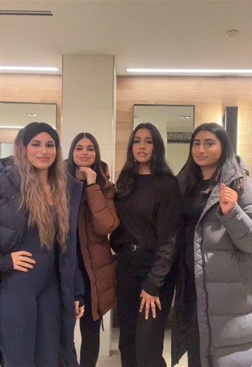 the girls are back tgt for the holidays🤍#friendsmas #fyp #sisters