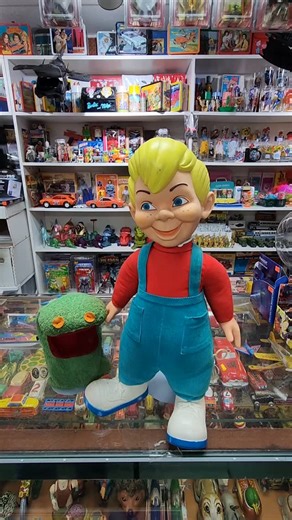 The Toys Time Forgot on Instagram: "1950s Beany Boy and Cecil the Sea Sick Sea Monster pull string doll and puppet by Mattel! #thetoystimeforgot #getyourtoysback #mattel #beanyandcecil"
