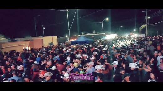 - Corazón, que le has hecho a mi corazón... ...corazón, luna llena canción de amor. Al estilo de La Cumbre "Corazón mágico" en vivo con la voz del maestro Tony Gómez Araujo, ESO!... #paqueveamicompa #porquelacumbreeslacumbre #uyuyuyuyuuuuy #ahívamosoiga | La Cumbre