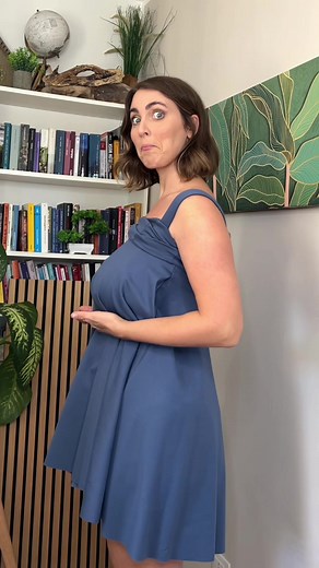 Vestito senza reggiseno: sostenere il seno con stile