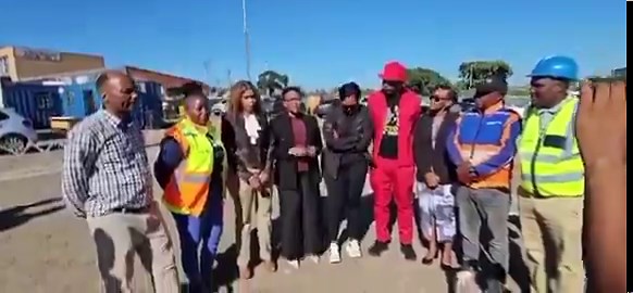 Trading For Locals: This afternoon, we engaged hundreds of informal traders and stakeholders to communicate the importance of the Informal Trading and Township Economy By-Law. The by-law introduces a more comprehensive and developmental approach to support and regulate informal trading. It’s a critical part of our broader Economic Revitalisation Stategy. The by-law provides improved regulatory efficiency for: • Registration and licensing• Designated trading areas• Health and safety standards• Fa