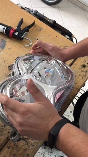 Car Headlight Repair: Step-by-Step Guide