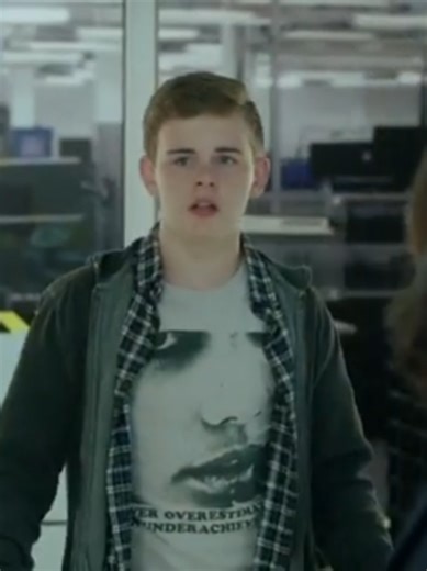 Nostalgic Moments from CBBC's Eve and Everobot