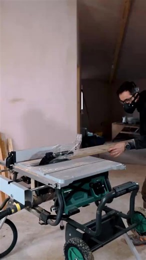 Hikoki Cordless Table Saw: Your Precision Cutting Tool