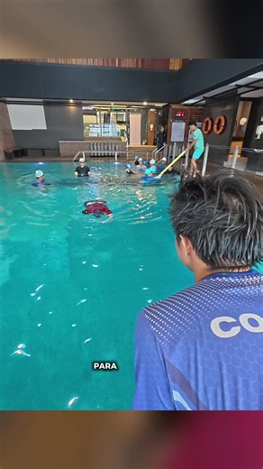 Dog paddle lesson included sa One Day Survival Swimming. #swimcentralph #lifevestnomore #swimminglessonforadults