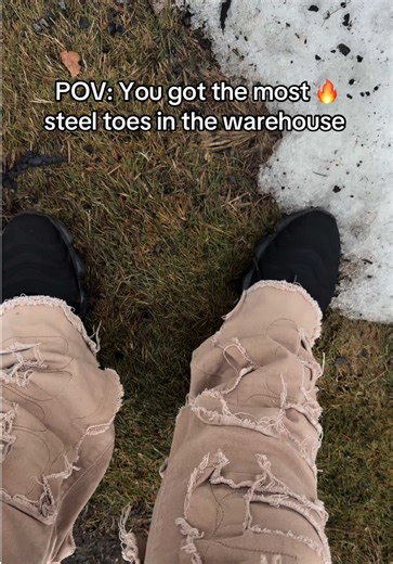Get the Best Steel Toe Shoes for Your Warehouse Job