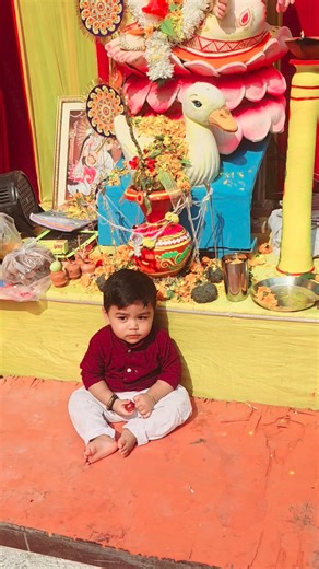 Aarvi Aarvik Vlogs on Instagram