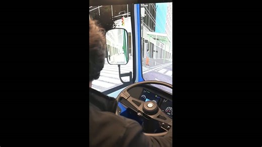 NY Post reporter tries MTA bus training simulator