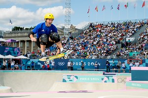 Tony Hawk Praises 51-Year-Old Olympic Skateboarder's Performance: "Hardcore" (VIDEO)