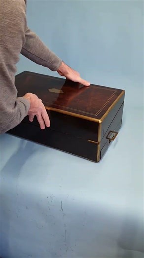 Georgian rosewood antique writing slope secret drawers