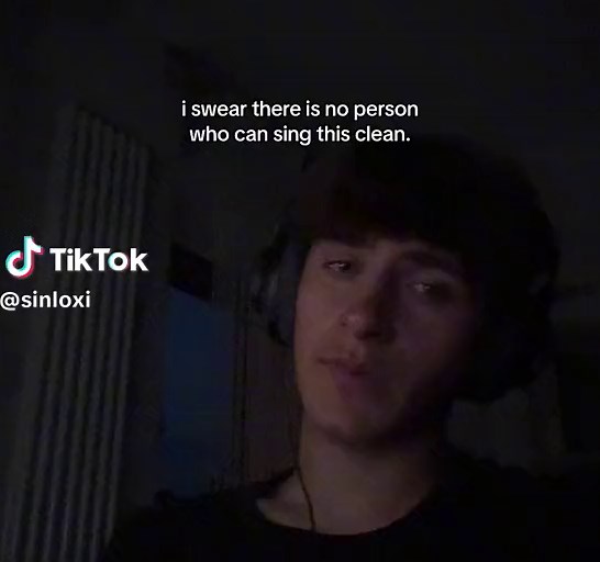 Exceptional Clean Singing in a Dimly Lit Room