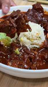 Chamorro de Res con Espinazo en Adobo Súper Delicioso y una Manera Muy Única de Prepararlo. #adobo #parati #chamorro #res #recetas #comidamexicana | La Cocina de Sol