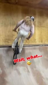 Some front wheel magic to kickstart your weekend. @tylerhillbmx is always full of surprises. #frontwheelwizard 🤳 @justincordischi #danscompflowteam | Dan's Comp