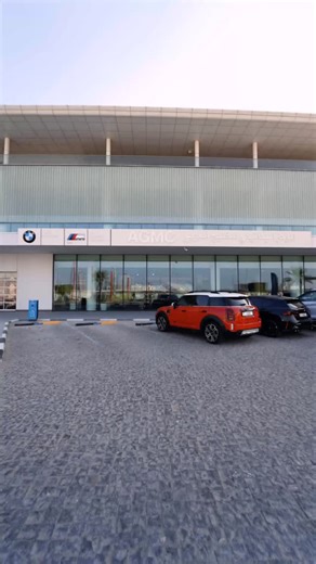logankenopatience on Instagram: "Live in the UAE? Come say hi 😃 ! #bmw #bmwm #dubai"