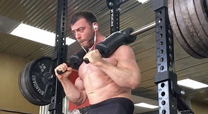 The Importance of Variation and Four Benefits of the Safety Squat Bar | BarBend