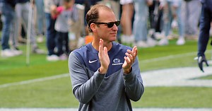 Penn State linebacker enters transfer portal; Lions will host 2024 quarterback this month: Newsstand