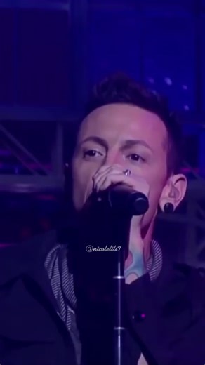 Dead By Sunrise - Live Performance of 'Crawl Back In'