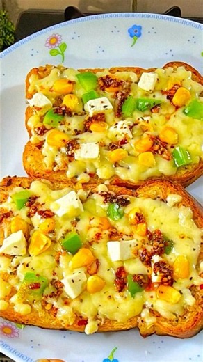 Easy Garlic Bread Recipe || Bread Pizza #food #recipe #lipiskitchen