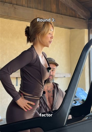 The most grueling 30 min walk I’ve ever tried 🥵🫨 I wanted to try Nate’s walking workout he repeats training for his next Hyrox race!🏁 …and since it’s my 80th consecutive day of walking 15k steps (wooo!!) I thought I’d challenge myself. Knowing Nate I knew It would be no joke 👀 THE STRUCTURE: 4 rounds of: ✅4 min HARD & 4 min EASY HARD: incline treadmill walk (increase incline every round) EASY: bike to recover legs #hyrox #hyroxtraining #walkingroutine #walk #couples