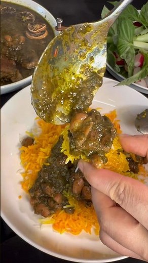 Authentic Persian Ghormeh Sabzi | Easy Homemade Ghormeh Sabzi Recipe 🌿🍚