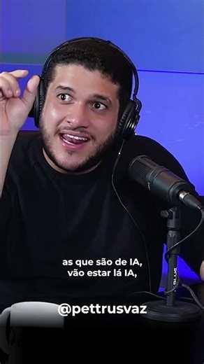 Photographer? Editor? Filmmaker? The new profession is being a generator!