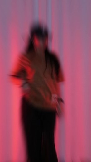 ARIANA GRANDE - FANTASIZE Dance Cover | Rosa Leonero --- MUSIC: ARIANA GRANDE - FANTASIZE CHOREOGRAPHED BY: @_hyiaapiness & @mekeksoo | tiktok ❀ Dance Tutorials ❀ Dance Cover: https://youtube.com/shorts/J_v59yK32fk Step-by-step: https://youtu.be/VIuGmskK9dM Slow & Mirrored: https://youtu.be/oXPQ4XgE0mc Dance Cover (Mirrored Ver.): https://youtube.com/shorts/7fBqZJGIOvU Socials ᵔᴗᵔ ↳ instagram: https://www.instagram.com/rosaleonero ↳ facebook page: https://www.facebook.com/RosaLeoneroOfficial/ ↳ 