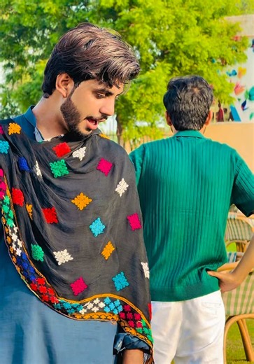 Q k itna pyar tum ko karty h hum 2.0 — short romantic clip