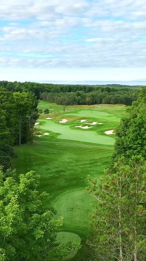 Exploring Hole 2 at Wooden Sticks | Golf Ontario