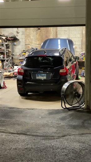#CROSSTREK XV getting an oil change
