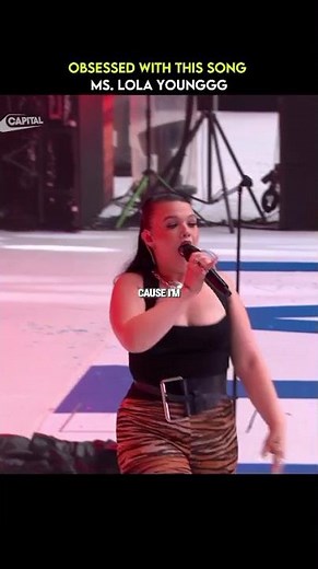Lola Young Is On Another Level!!#lolayoung #concerts #music #songs