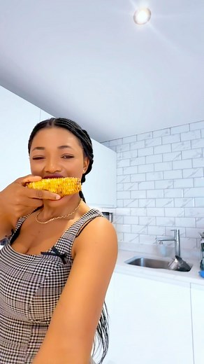 Corn and pear for dinner | Hair Tutorials & Lifestyle
