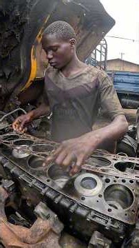 After 2 Million Kilometers, this truck gets a big engine overhaul