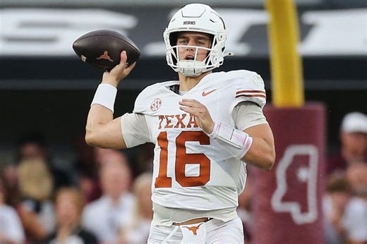 Cardinals pick Arch Manning, Dante Moore in early 2027 NFL mock drafts