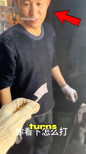 He Turns Tiny Objects Into Giant Ones