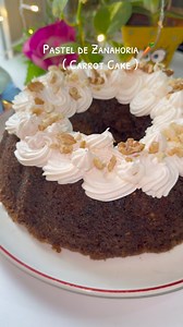 37K views · 483 reactions | El MEJOR PASTEL DE ZANAHORIA ( carrot Cake ) Necesitas: Azúcar comun 100gazucar morena 200gaceite de girasol 260ghuevo 3esencia de vainilla 1 cdtazanahoria rallada finita 260 grpasas 100gnueces picadas 50gCastañas 50gharina 0000 200grPolvo de H 5g Bicarbonato 5gy 4 cda massal 1/2 cdtacanela 1/2 cdtaNuez moscada 1/2 Cdta Clavo de olor 1/2 Cdta Jengibre 1/2 cdita CREMA: Crema chantilly 300g Queso crema 200g1/2 cda esencia de vainilla! | Alexandra De Castro | Facebook