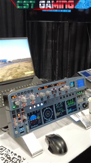 Melo | Motozolo A32X LITE! World smallest Flight Simulator Cockpit licensed by PROSIM! THIS IS MIND BLOWING A quick first time at FSEXPO 2025... | Instagram
