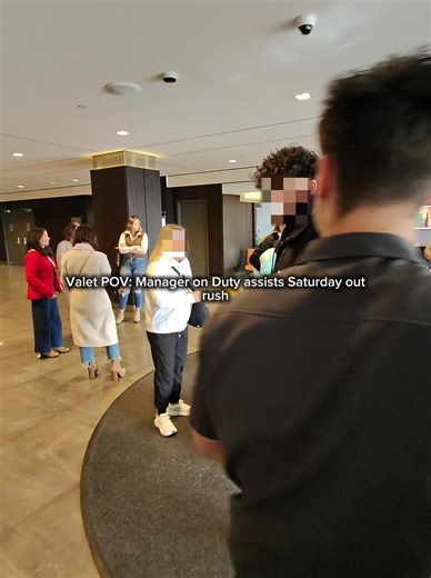 Day 89/365 where I valet every single day! Very slow Saturday but multiple events throughout the night should help us pick back up! #valet #trending #fyp #customerservice #parking