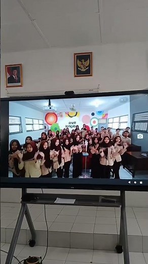 WHOSE SCHOOL ALREADY HAS THIS LARGE MONITOR?