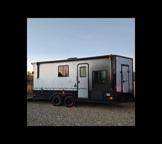 https://www.usedvetequipment.com/vehicles-vet-boxes/2024-new-mobile-veterinary-clinic-local-pick-up-in-southwestern-us | usedvetequipment.com
