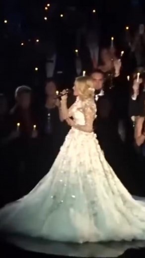 Carrie Underwood Breaks Down in Tears During Moving Rendition of “Softly and Tenderly” at the CMA Awards | Kind Heart
