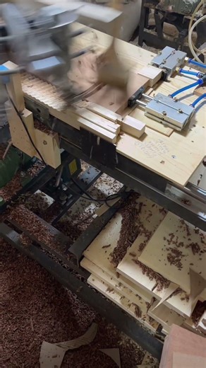 Precision Automated CNC Wood Cutting for Intricate Pattern Design #machine