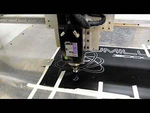 eduMill 3000 - Milling PVC sign