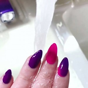 2.7K views · 39 reactions | Did you ever wonder how Color Club's mood polish worked? Hot and cold temperatures create a dramatic color shift. See for yourself! Thanks for the awesome video @ameliacarhartt! | Color Club Nail Lacquer | Facebook