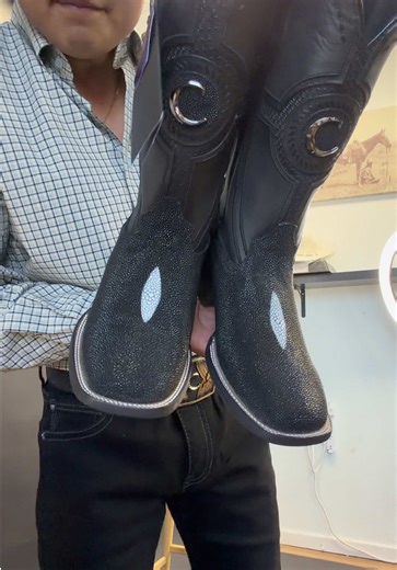 Bota Cuadra Exótico Mantarraya: Nueva Disponibilidad