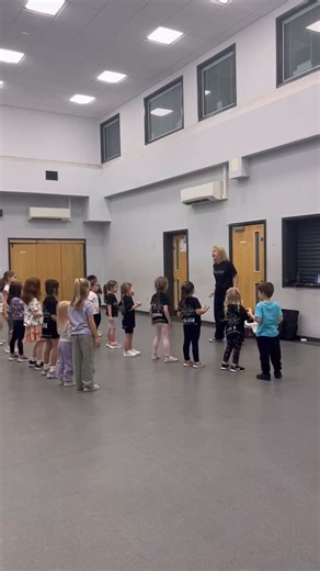 12 reactions | ✨ I’M STILL STANDING ✨ Beyond proud of our 4-7 year old stars who absolutely gave it their all learning Elton John’s awesome song “I’m Still Standing” which is a tricky one! LOVE their passion & confidence. Keep shining bright, superstars  Only 3 spaces left in this class, (Thurs 5-6pm) book your FREE trial now - link in bio ☝ #confidence #performingarts #proud #stars #bedford #reel #vibes | Song Squad, Street Squad & Show Squad | Facebook
