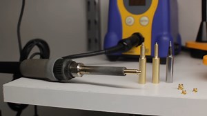 Custom Tool Helps Hakko Set Threaded Inserts